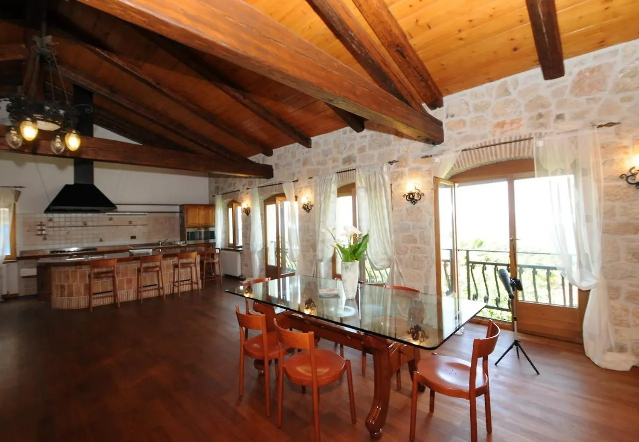 Villa Carla- Istrian Stone Villa With Sea View Croatia