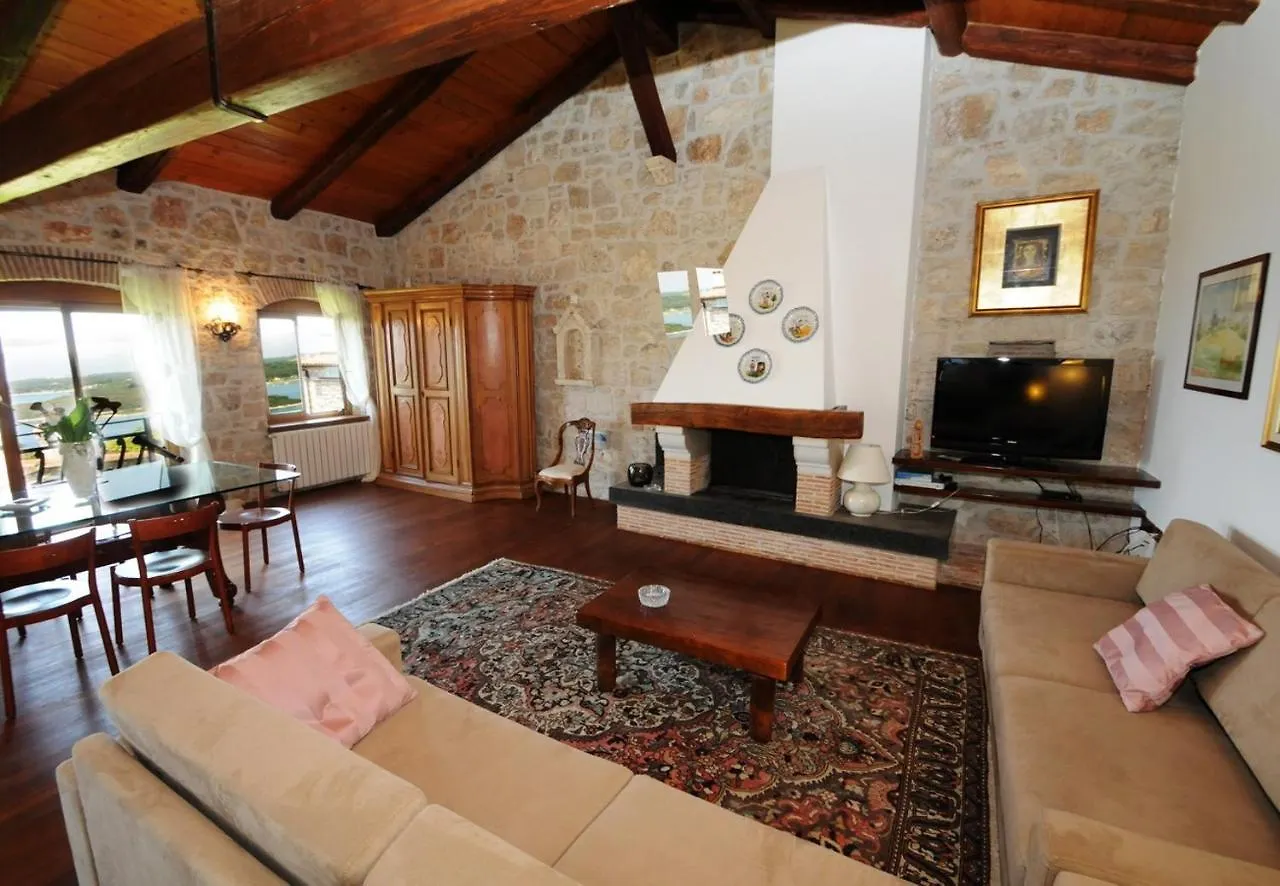 Villa Carla- Istrian Stone Villa With Sea View 0*, Vrsar